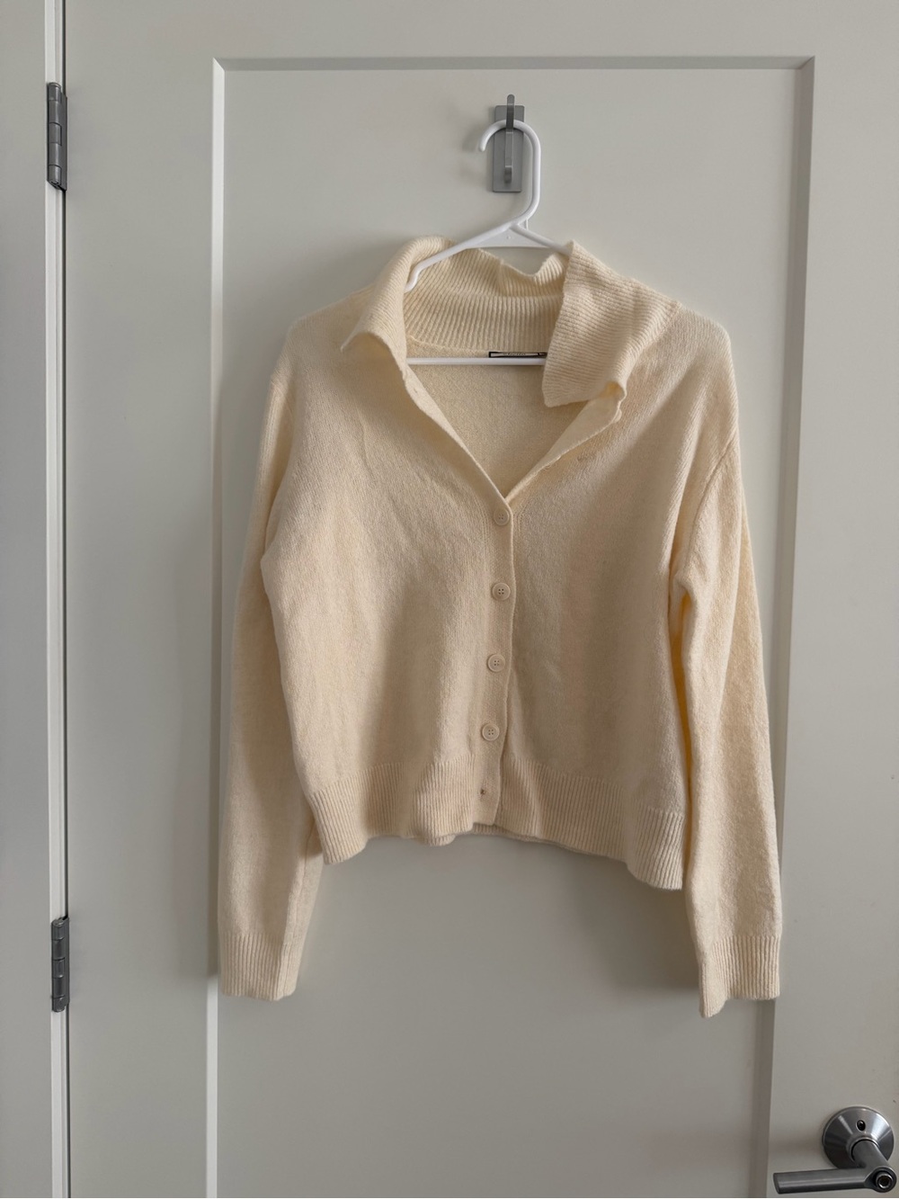Women's Cream Collared Button-Up Cardigan Sweater